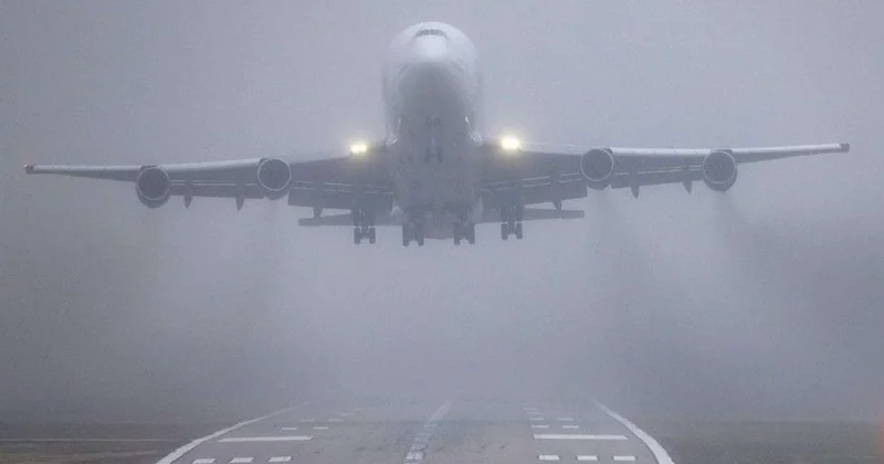 Moskva Gəncə reysi Bakıya endi