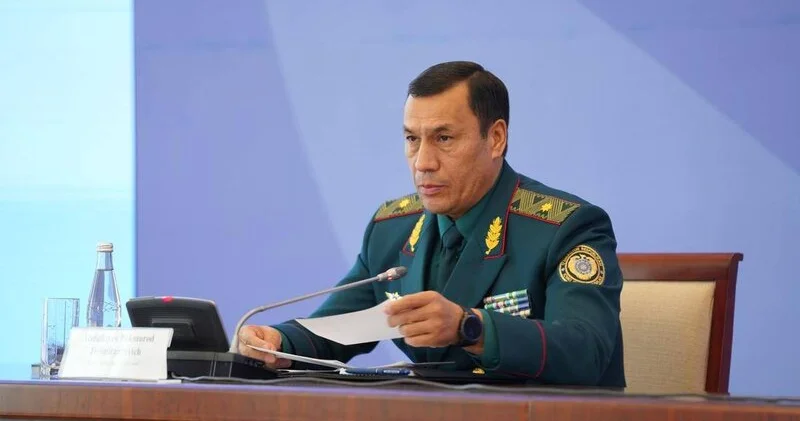 Özbəkistanda general saxlanıldı