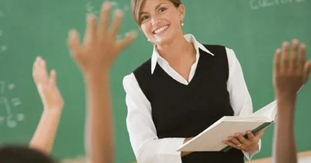 Müəllimlərə ən çox maaş verən ölkələr SİYAHI