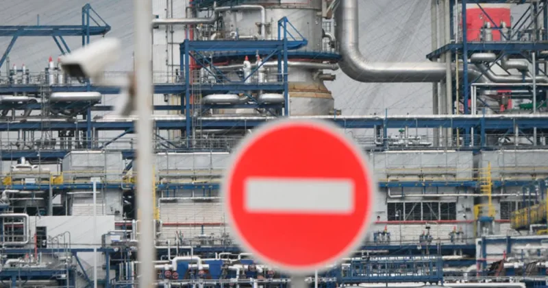 В России хотят досрочно снять запрет на экспорт бензина