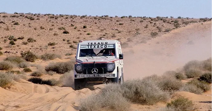 Almanlara İran şahından yadigar qalan Gelandewagen FOTO