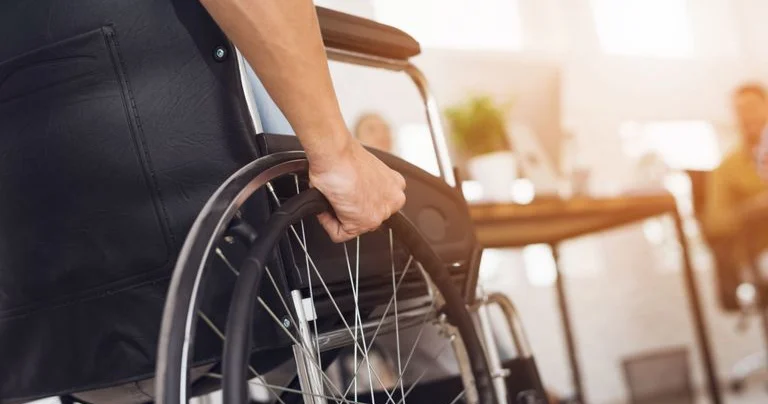 2025 ci ildə qanunvericiliyin tələbinə uyğun əlillik dərəcələri ləğv edilən şəxslərin sayı açıqlanıb