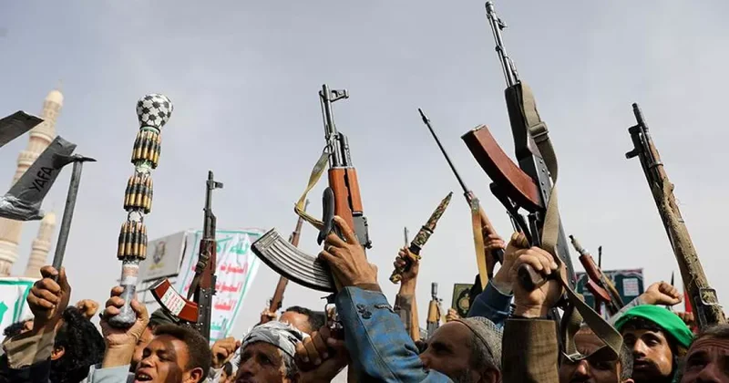 Вслед за Хезбаллой : Хуситы пригрозили возобновлением атак в случае удара по Ирану
