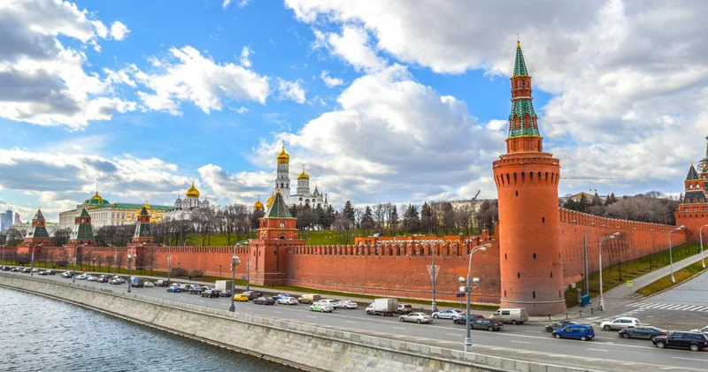 Politoloq: Rusiyanın MDB ölkələrinə səslənən təhdidləri boş hay küydür