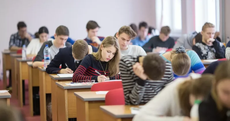 В России ограничат платное обучение в колледжах