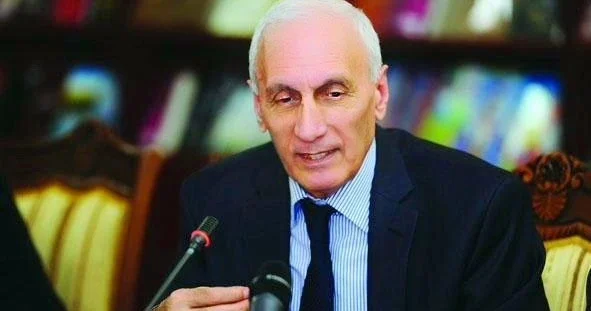 Anlamaq dərdini anlamaq səadətinə çevirən ADAM!!!&nbsp;