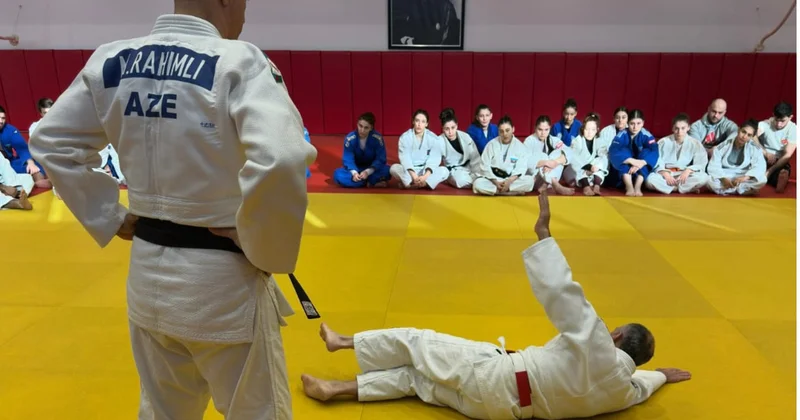 Azərbaycan cüdoçuları üçün yeni qaydalarla bağlı seminar təşkil olunub FOTO