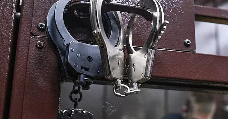 Двух россиян осудили за призывы к нападениям на мигрантов