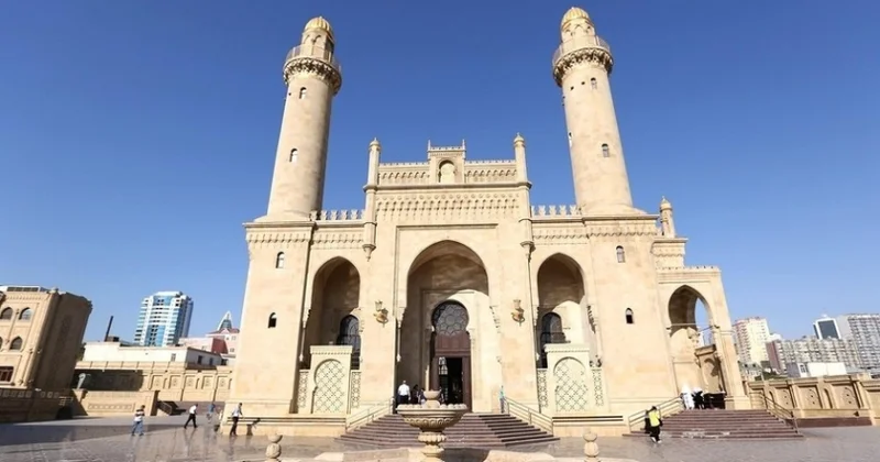 17 məscidə imam, 31 məscidə isə imam müavini axtarılır