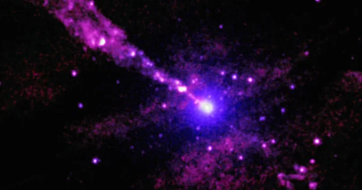 Обнаружена черная дыра, нарушающая законы физики