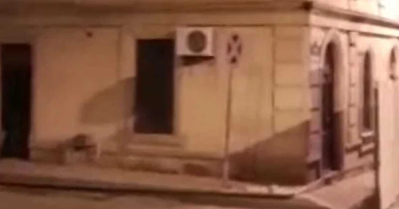 В Баку сносят здание со 150 летней историей