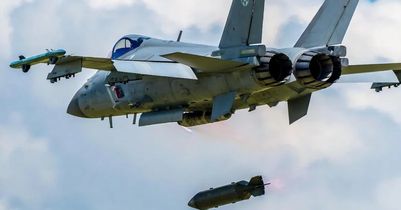 Ukrayna Rusiyaya “ağıllı bomba”larla hücum edib Rusiya MN