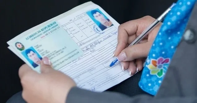 İlham Əliyev yeni nəsil şəxsiyyət vəsiqəsi ilə bağlı SƏRƏNCAM İMZALADI