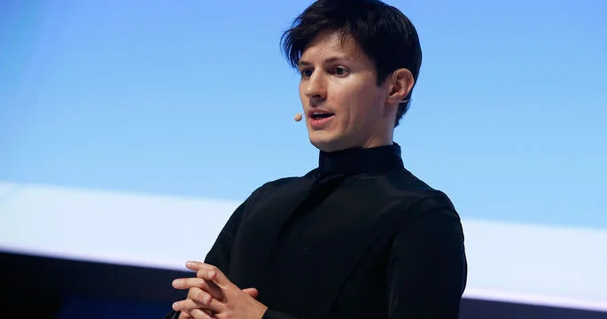 Durovdan xəbərdarlıq: Vatsap təhlükəlidir!