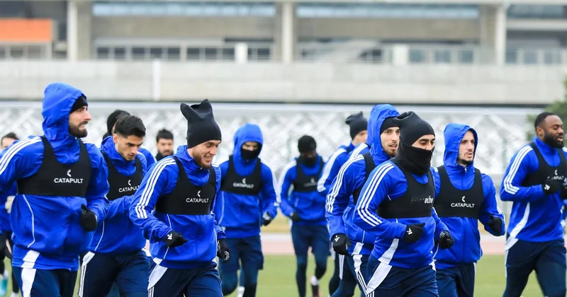 “Zirə” “Sabah”la çempionat oyununa hazırlaşır FOTO