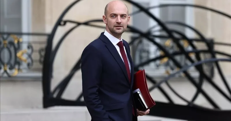 Глава МИД Франции посетит Турцию