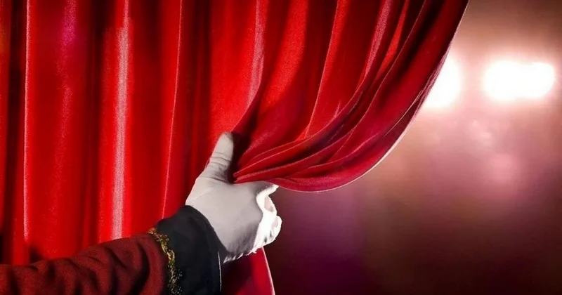 В государственных театрах Азербайджана упразднена должность главного режиссера