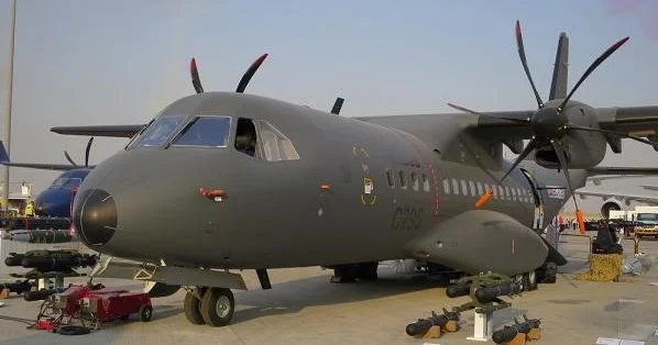 ABŞ təyyarələri bu ölkədəki bazaya bir bir eniş edir! Gözlənilən əməliyyat başladı