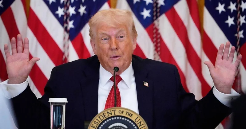 Reuters: Трамп отказался от силового сценария по Гренландии из за риска импичмента