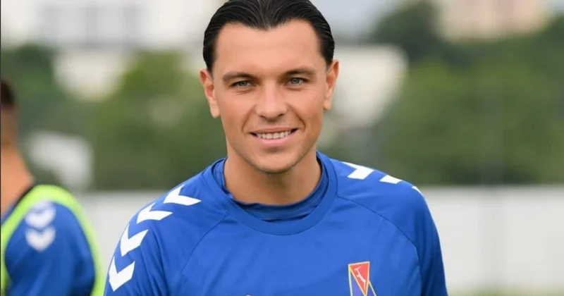 Polşa klubu millimizin üzvünə VAXT VERDİ