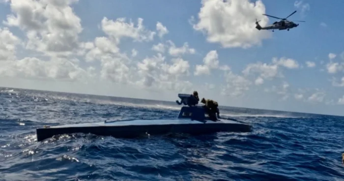 Portuqaliya kokain daşıyan sualtı qayığı saxlayıb