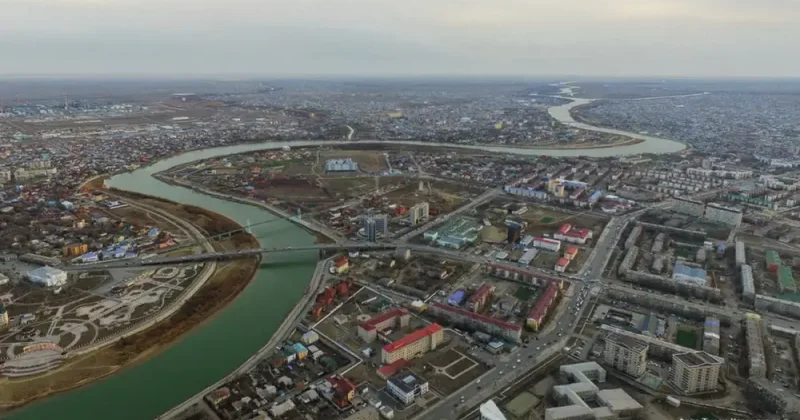 Многократное превышение сероводорода в воздухе выявили в этом городе Казахстана
