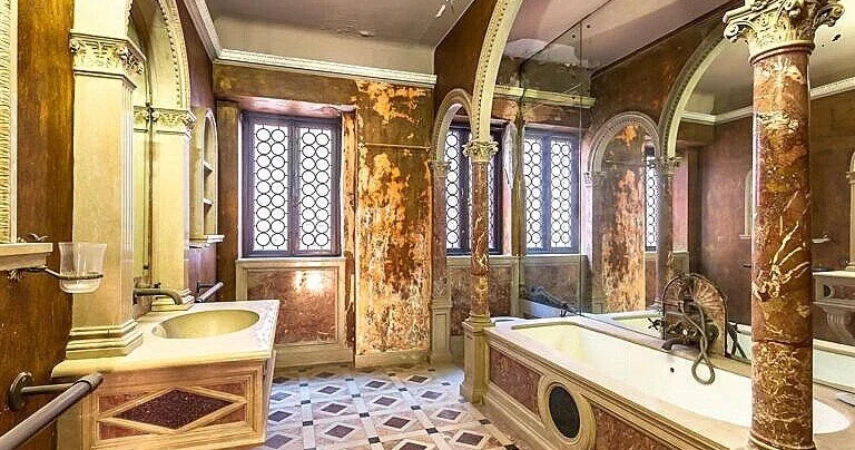 “Lənətli” ev şok qiymətə satışa çıxarıldı: yeddi sahibinin faciəli aqibəti