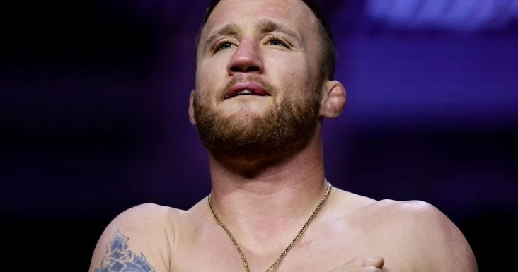 Castin Qetji UFC dən karyerası ərzində bonuslar hesabına 1 milyon dollar qazanıb