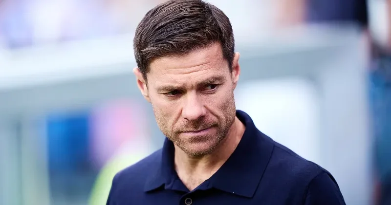 Liverpul rəhbərliyi Xabi Alonsonun agentləri ilə təmasa keçib