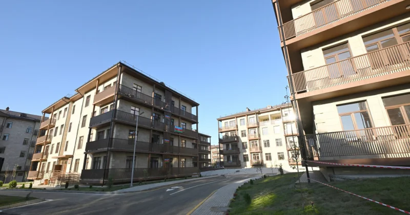 Cəbrayıl şəhərində yaşayış infrastrukturu bərpa olunur, 663 ailə doğma yurda qayıdıb