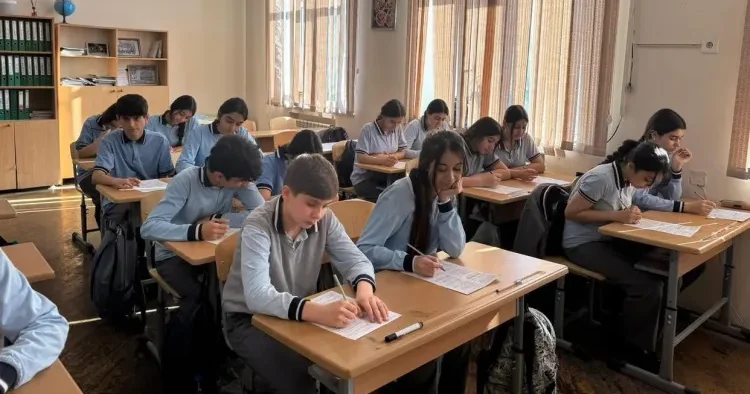 BSQ suallarını yayanlarla bağlı ölçü götürüləcək, imtahanlar yenidən keçiriləcək RƏSMİ