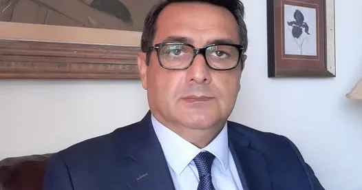 Sabiq nazirin ABŞ da yaşayan oğluna hökm oxundu