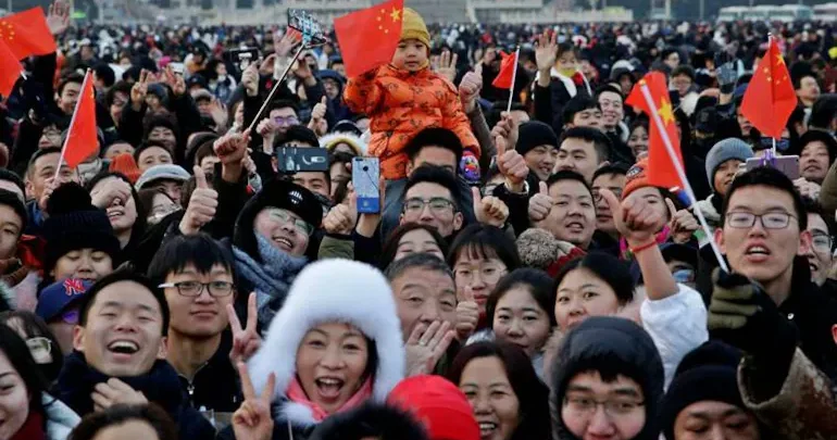 Çin əhalisinin sayı azalır