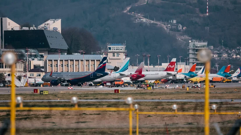 Soçi hava limanında 40 dan çox reys uçuş və enişdə gecikir