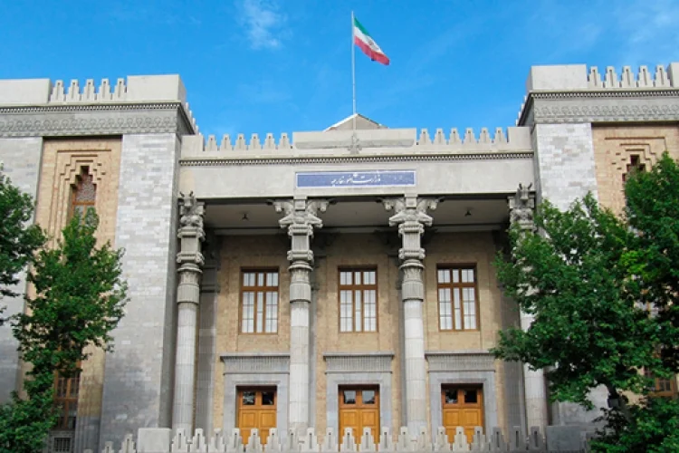 Rəsmi Tehran Vaşinqtonu ittiham edib