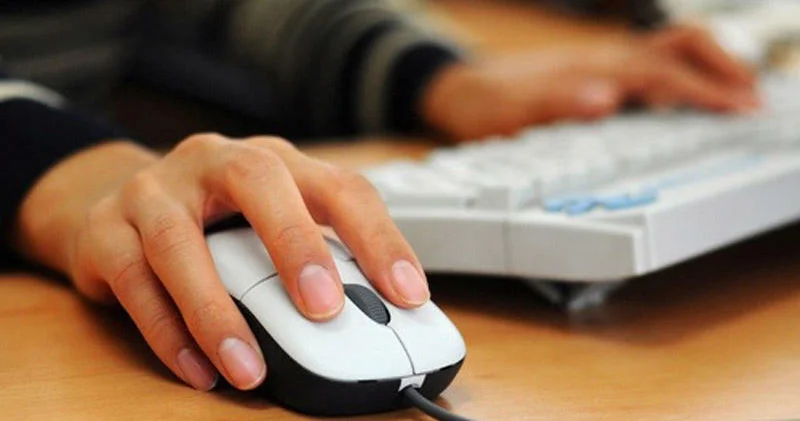 Начинается электронная регистрация по приему на работу директоров