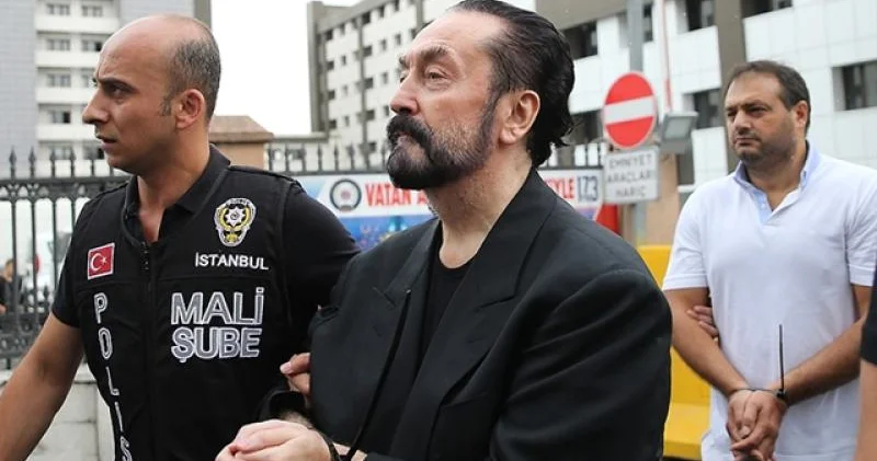 Bir dustağı bir ayda 292 vəkil niyə ziyarət edib? Onlardan kuryer kimi istiadə edilir