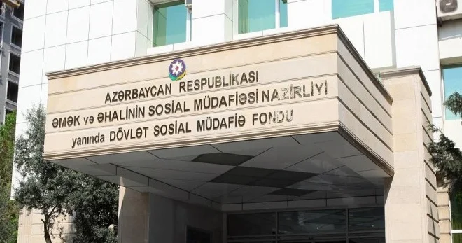 Sosial şəbəkələrdəki 1 000 manatlıq ödəniş xəbəri yalandır