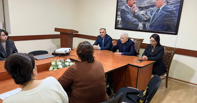 AQİL ABBAS GÖRÜŞDƏ XOCALIDAN DANIŞDI