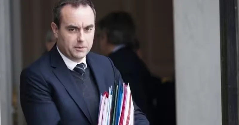 Fransada hökumət yenidən formalaşdırılıb