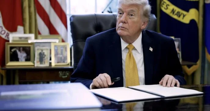 Производить быстрее и больше : Трамп объявил о масштабном наращивании выпуска вооружений в США