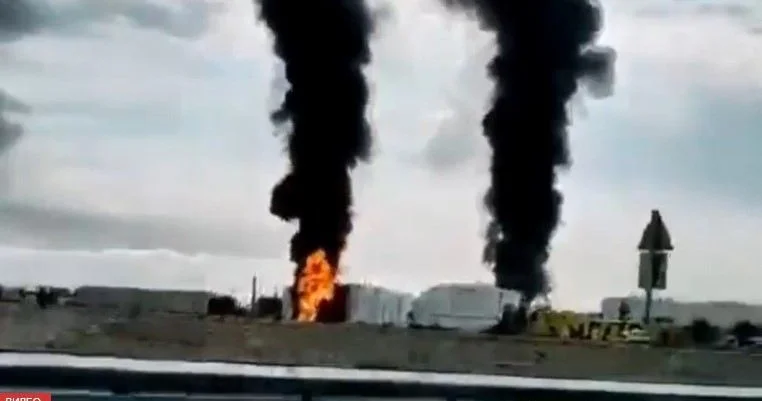 Ukraynadan genişmiqyaslı dron hücumu Rusiyanın neft təchizatının 40 faizi sırada çıxarılıb
