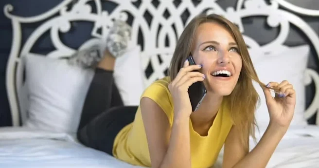 Telefonla 30 dəqiqədən çox danışmaq bu xəstəliyə səbəb olur