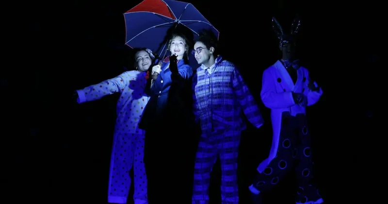 Meri Poppins nağılı əsasında hazırlanan eyniadlı tamaşasının premyerası keçirilib FOTO
