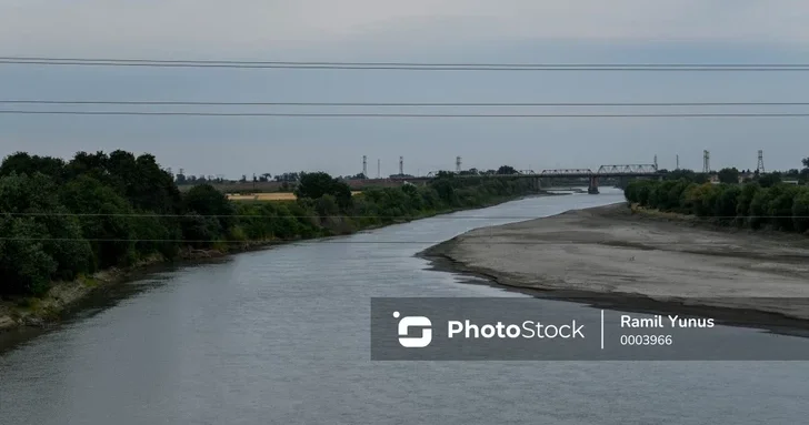 Кура отступила: в Зардабском районе уровень воды снизился на 150 см