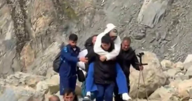Səfər oyununa hələ belə gedən olmamışdı Video