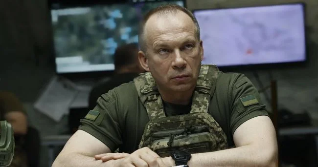 Сырский заявил о наступлении России по всей линии фронта Minval Politika