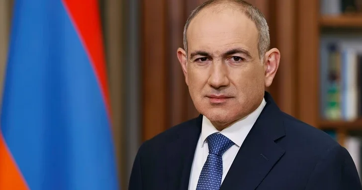 Пашинян изменит конституцию, если суд не одобрит мир с Баку