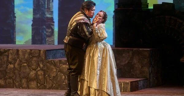 Behbudov ABŞ ın məşhur teatrında Dezdamonanı oynadı