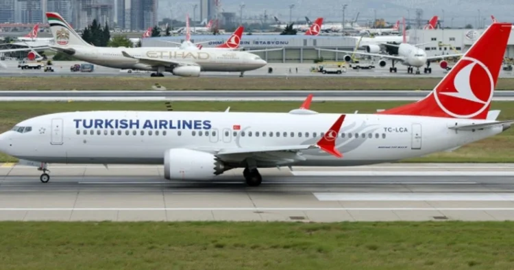 “Turkish Airlines” Moskvaya uçuşları ləğv edir